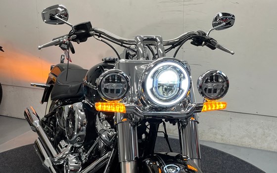 Gebrauchtmotorrad Harley-Davidson Softail Deluxe FLDE - Bild 20