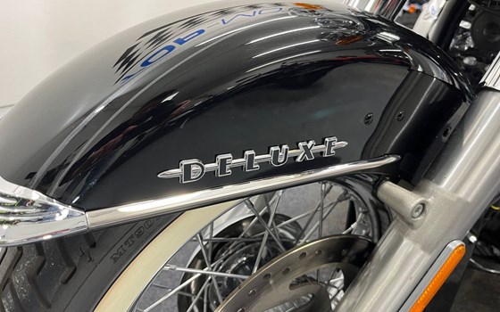 Gebrauchtmotorrad Harley-Davidson Softail Deluxe FLDE - Bild 6