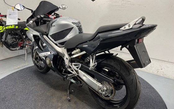 Gebrauchtmotorrad Honda CBR 600 F Sport - Bild 2