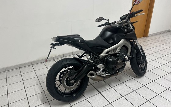 Gebrauchtmotorrad Yamaha MT-09 - Bild 2