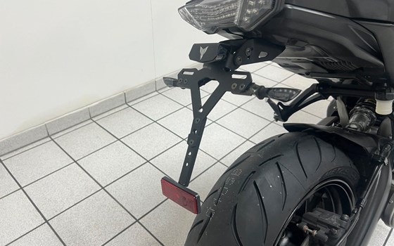 Gebrauchtmotorrad Yamaha MT-09 - Bild 3