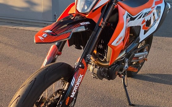 Gebrauchtmotorrad KTM 690 SMC R - Bild 1