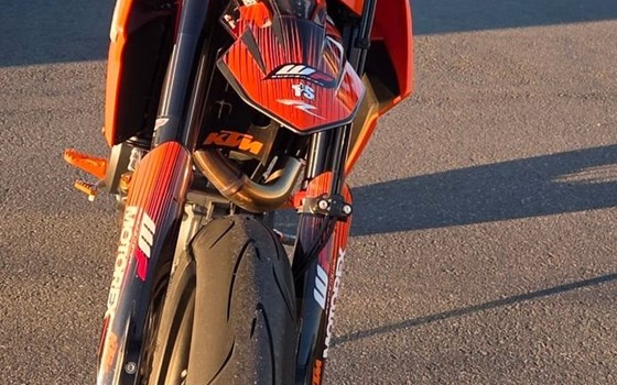 Gebrauchtmotorrad KTM 690 SMC R - Bild 3