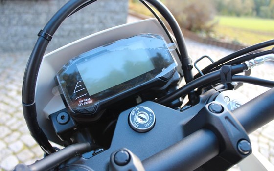 Neufahrzeug Suzuki DR-Z4S - Bild 20