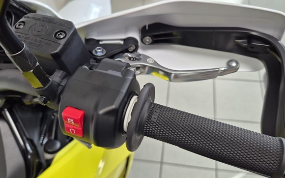 Neufahrzeug Husqvarna 701 Supermoto - Bild 10