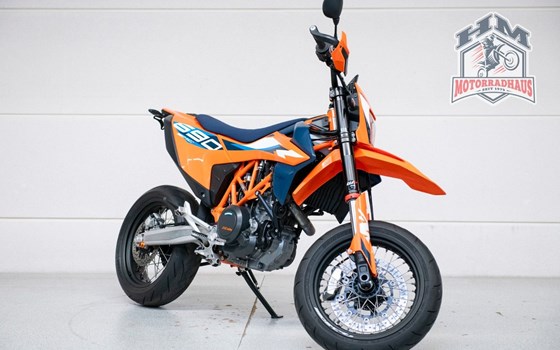 Gebrauchtmotorrad KTM 690 SMC R - Bild 3