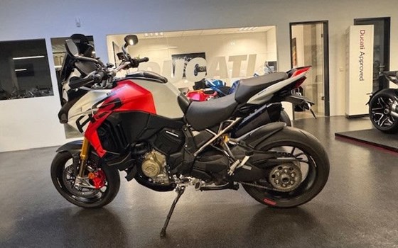 Gebrauchtmotorrad Ducati Multistrada V4 RS - Bild 5
