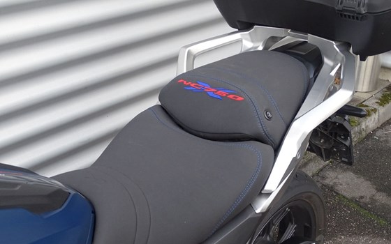 Gebrauchtmotorrad Honda NC750X DCT - Bild 4