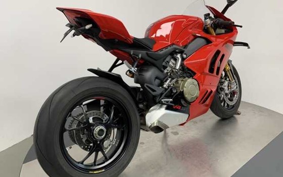Gebrauchtmotorrad Ducati Panigale V4 S - Bild 3