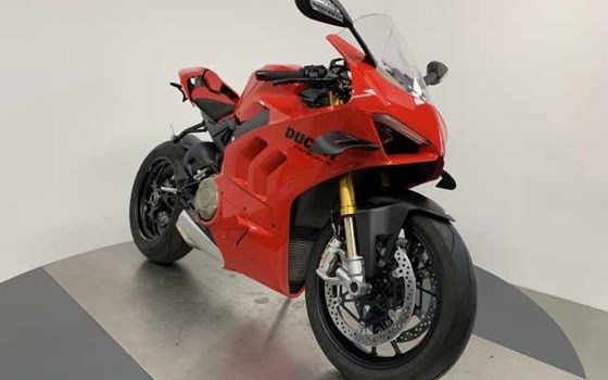 Gebrauchtmotorrad Ducati Panigale V4 S - Bild 4