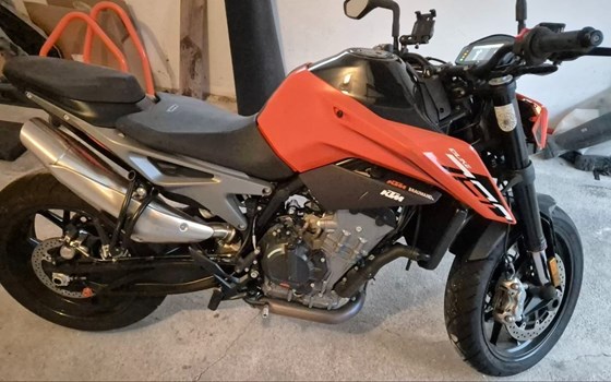 Gebrauchtmotorrad KTM 790 Duke L - Bild 1