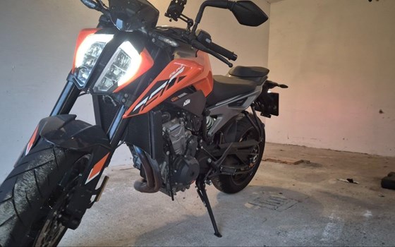 Gebrauchtmotorrad KTM 790 Duke L - Bild 4