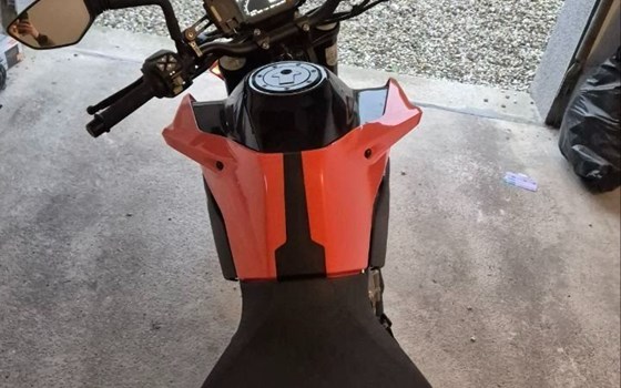 Gebrauchtmotorrad KTM 790 Duke L - Bild 6