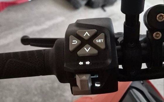 Gebrauchtmotorrad KTM 790 Duke L - Bild 8