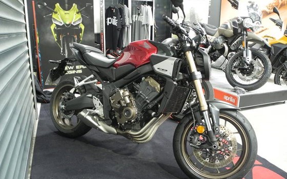 Gebrauchtmotorrad Honda CB650R E-Clutch - Bild 2