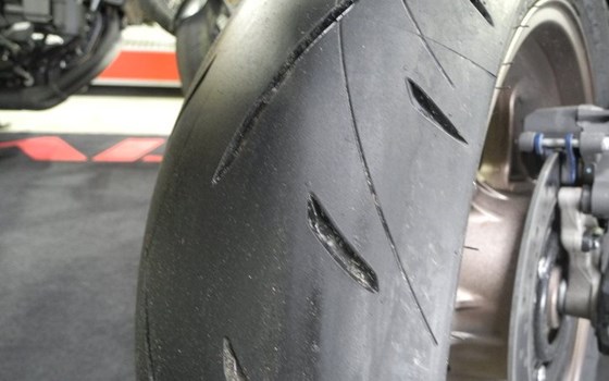 Gebrauchtmotorrad Honda CB650R E-Clutch - Bild 5