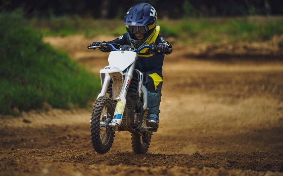 Neufahrzeug Husqvarna EE 5 - Bild 4