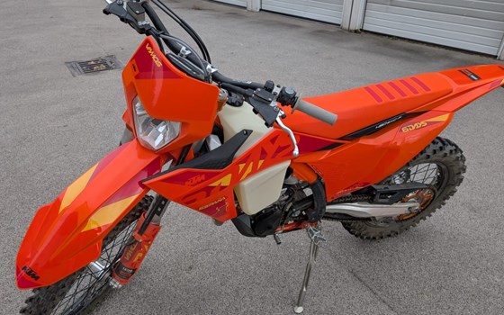 Gebrauchtmotorrad KTM 450 EXC-F SIX DAYS - Bild 2