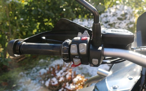 Gebrauchtmotorrad BMW R 1200 GS Adventure - Bild 12