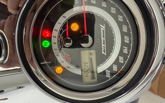 Gebrauchtmotorrad Triumph Thunderbird - Bild 18