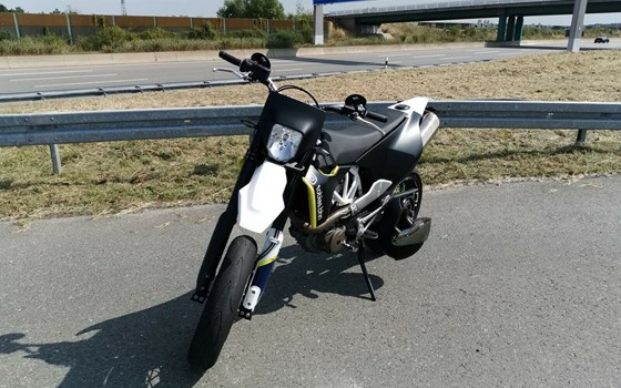 Gebrauchtmotorrad Husqvarna 701 Supermoto - Bild 1