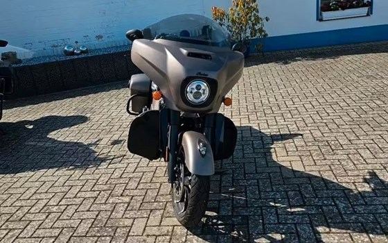 Gebrauchtmotorrad Indian Chieftain Dark Horse - Bild 1