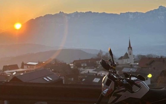 Gebrauchtmotorrad KTM 690 Duke R - Bild 5