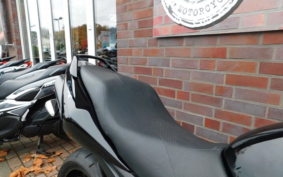 Gebrauchtmotorrad Suzuki GSR 600 - Bild 17