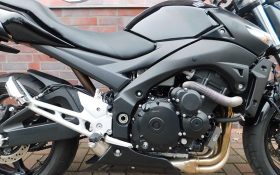 Gebrauchtmotorrad Suzuki GSR 600 - Bild 18