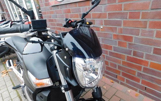 Gebrauchtmotorrad Suzuki GSR 600 - Bild 5