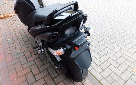 Gebrauchtmotorrad Suzuki GSR 600 - Bild 9