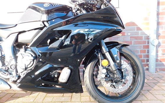 Gebrauchtmotorrad Yamaha R7 35 kW - Bild 16