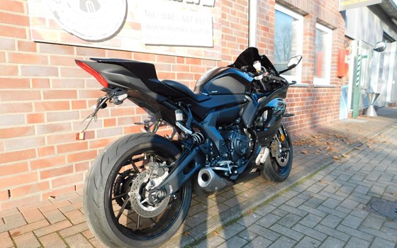 Gebrauchtmotorrad Yamaha R7 35 kW - Bild 9