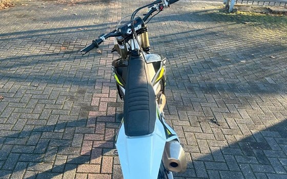 Gebrauchtmotorrad Triumph TF 450-RC EDITION - Bild 12