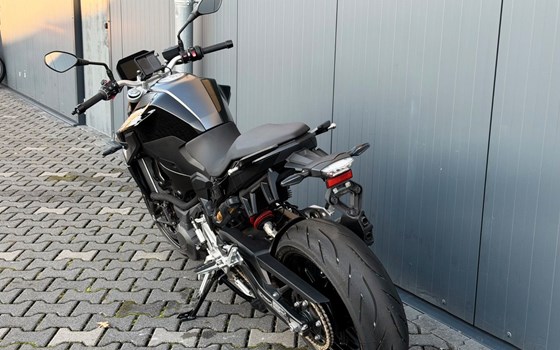 Gebrauchtmotorrad BMW F 900 R - Bild 7