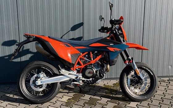 Neufahrzeug KTM 690 SMC R - Bild 1