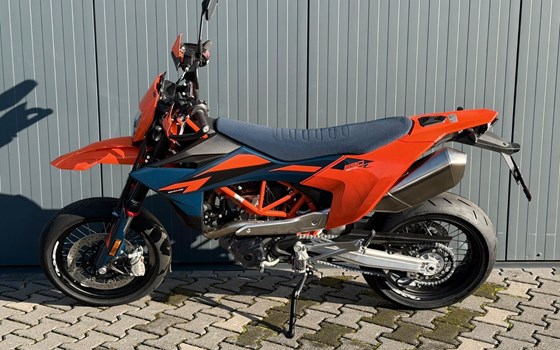 Neufahrzeug KTM 690 SMC R - Bild 5