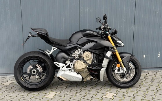 Gebrauchtmotorrad Ducati Streetfighter V4 S - Bild 1
