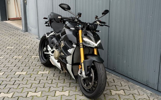 Gebrauchtmotorrad Ducati Streetfighter V4 S - Bild 3