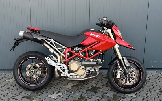 Gebrauchtmotorrad Ducati Hypermotard 1100 S - Bild 1