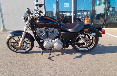 Gebrauchtmotorrad Harley-Davidson Sportster XL 883 L SuperLow