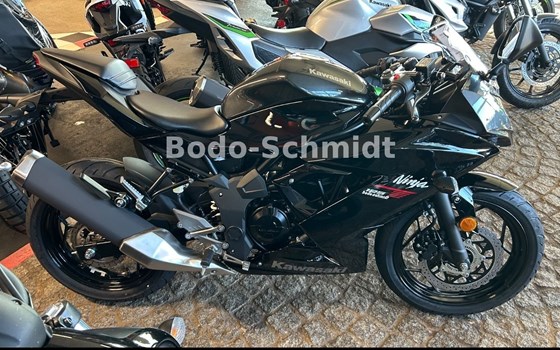 Neufahrzeug Kawasaki Ninja 125 - Bild 4