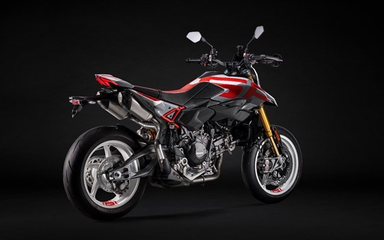 Neufahrzeug Ducati Hypermotard V2 SP - Bild 2