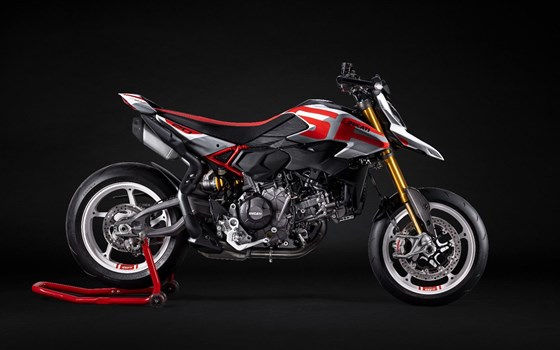 Neufahrzeug Ducati Hypermotard V2 SP - Bild 5
