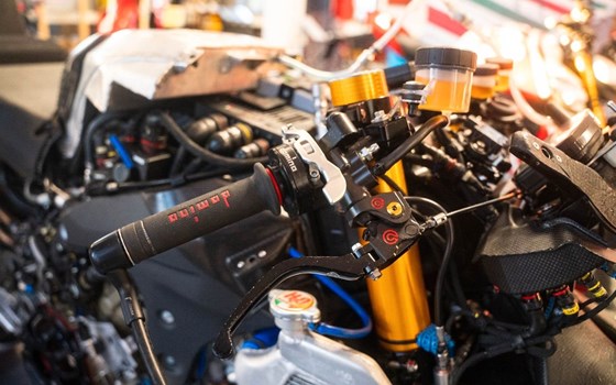 Gebrauchtmotorrad Ducati Panigale V4 R - Bild 20