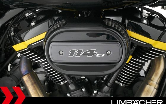 Gebrauchtmotorrad Harley-Davidson Road King Classic FLHRC - Bild 16