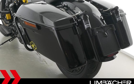 Gebrauchtmotorrad Harley-Davidson Road King Classic FLHRC - Bild 20