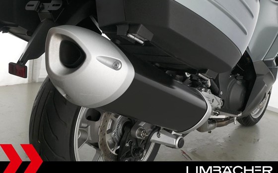 Gebrauchtmotorrad Kawasaki GTR 1400 - Bild 16