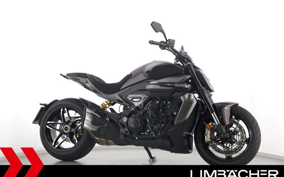 Gebrauchtmotorrad Ducati XDiavel V4 - Bild 1