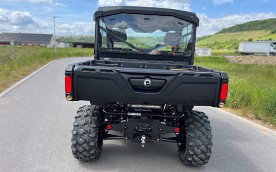 Neufahrzeug Can-Am Traxter XU HD9 T - Bild 8